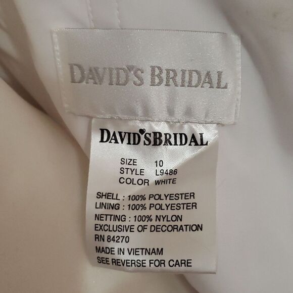 Wedding gown from davids bridal. Style 59486, white. Size 10 - Picture 7 of 7